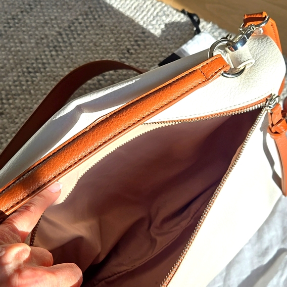 Adolfo Dominguez White and Tan Women's Bag - Picture 3 of 6